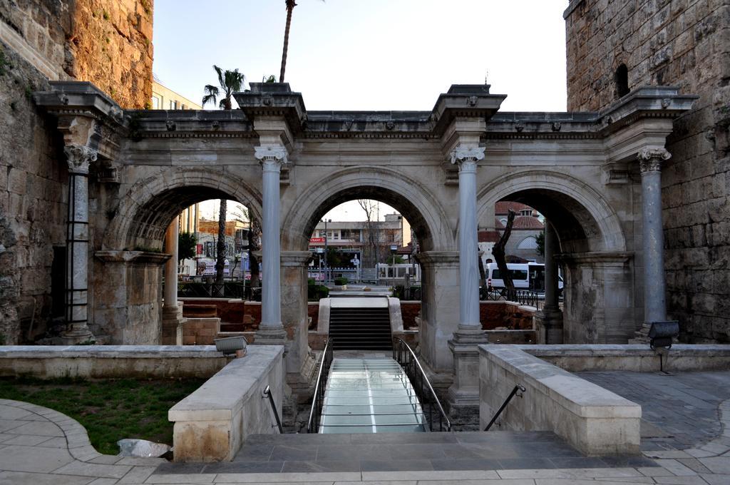 Ozmen Hotel Old Town Kaleici Adult Only Antalya Exterior photo