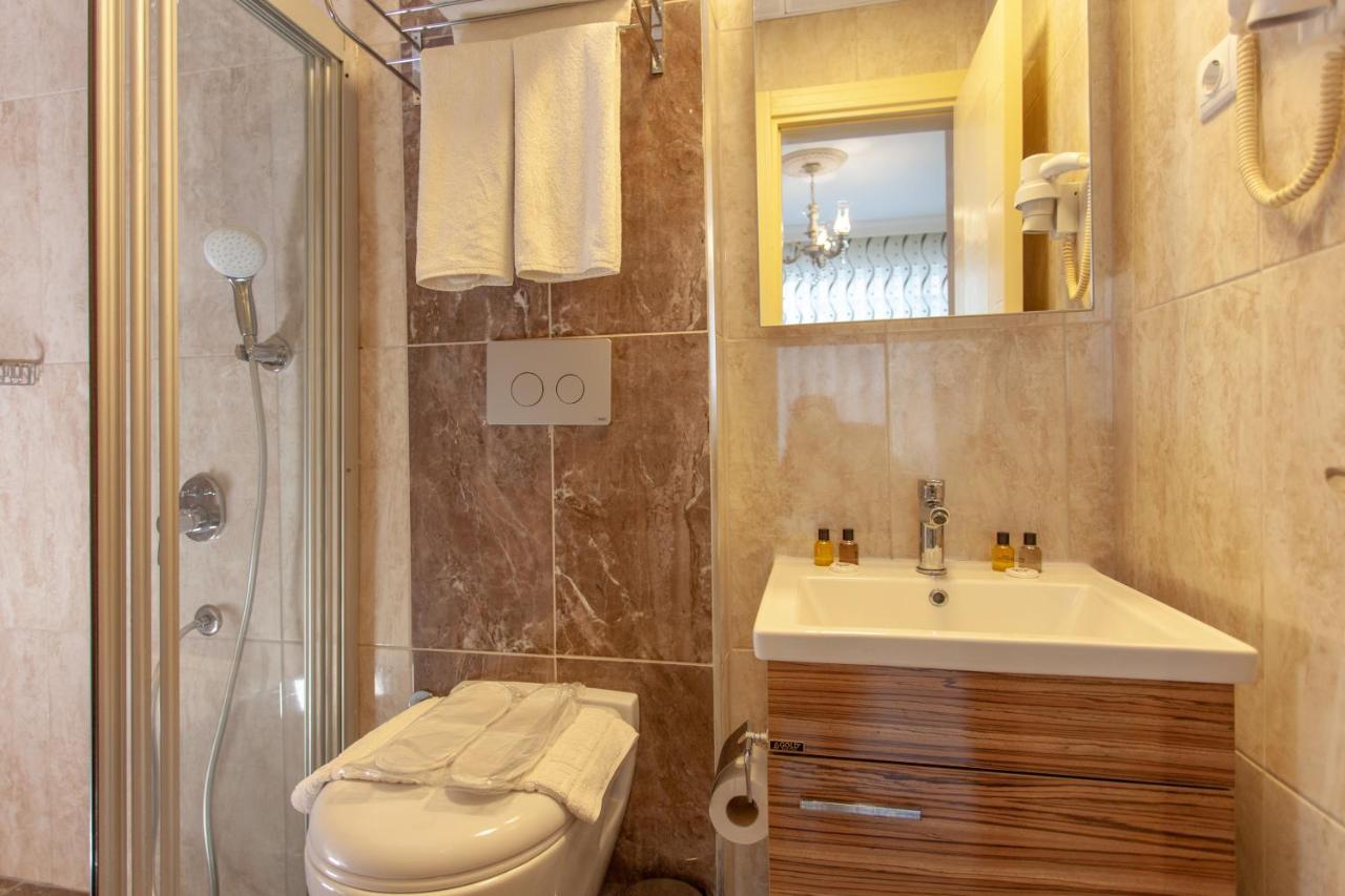 Ozmen Hotel Old Town Kaleici Adult Only Antalya Exterior photo